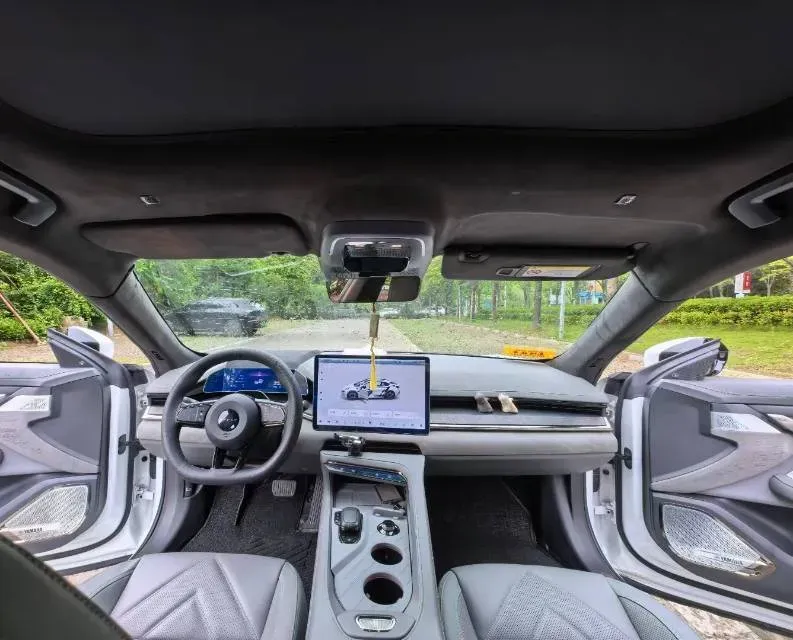 2023 Zeekr 001 BEV 100KWH,autocango,china used car exporter,china ev exporter,chinese used car exporter,chinese used ev exporter