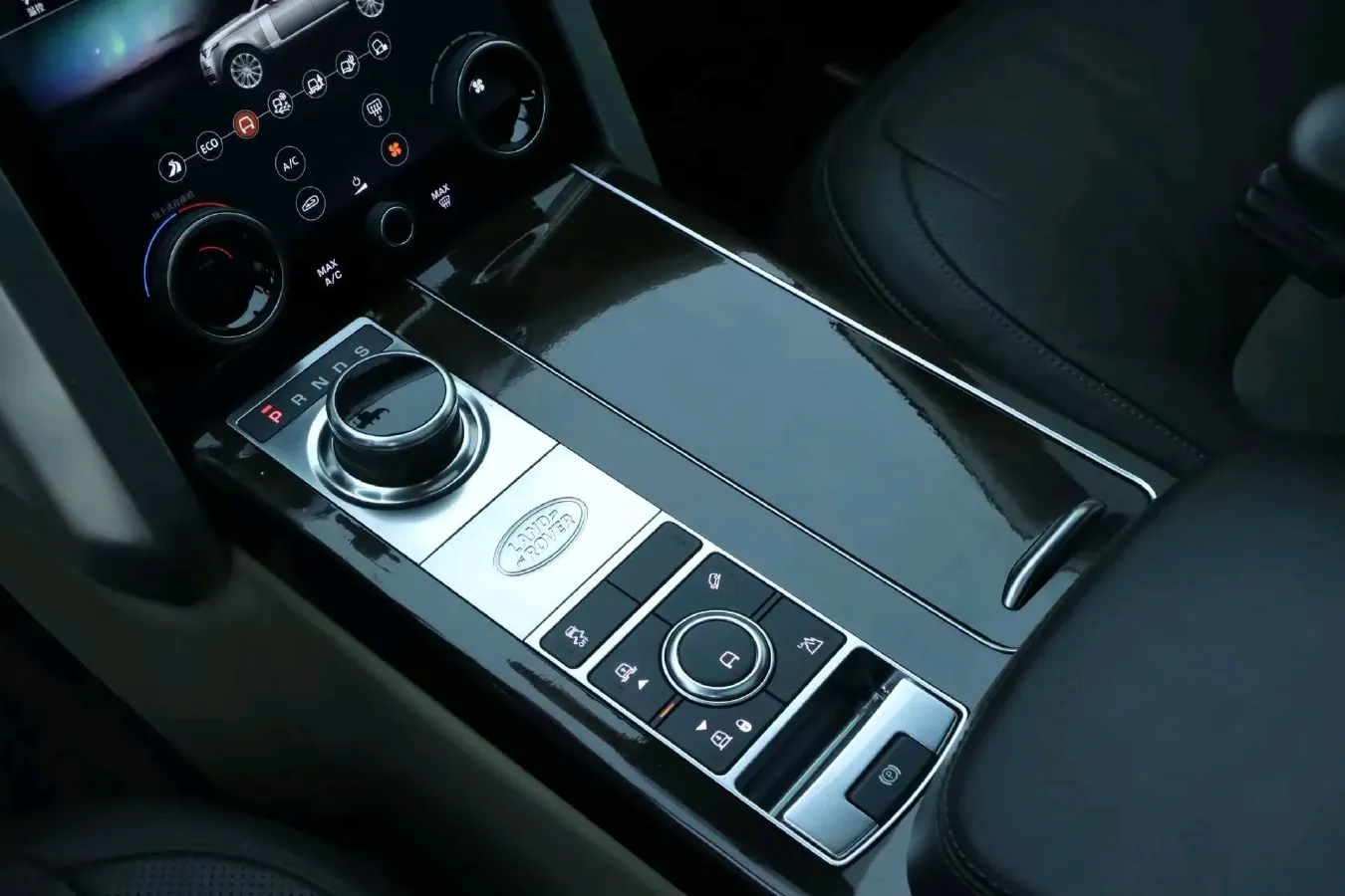 2021 Land Rover Range Rover 3.0T 360HP L6 8AT,autocango,china used car exporter,china ev exporter,chinese used car exporter,chinese used ev exporter