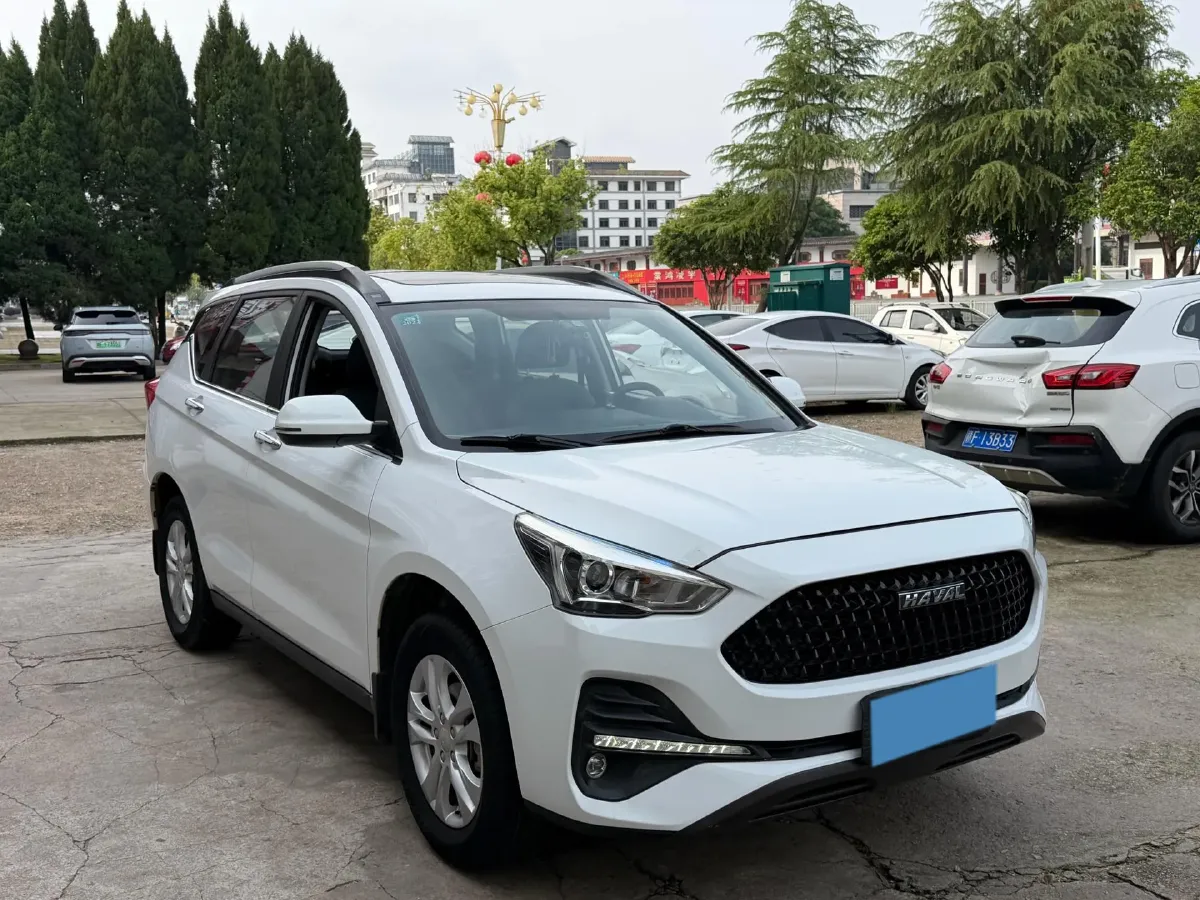 2019 Haval M6 1.5T 150HP L4 7DCT,autocango,china used car exporter,china ev exporter,chinese used car exporter,chinese used ev exporter