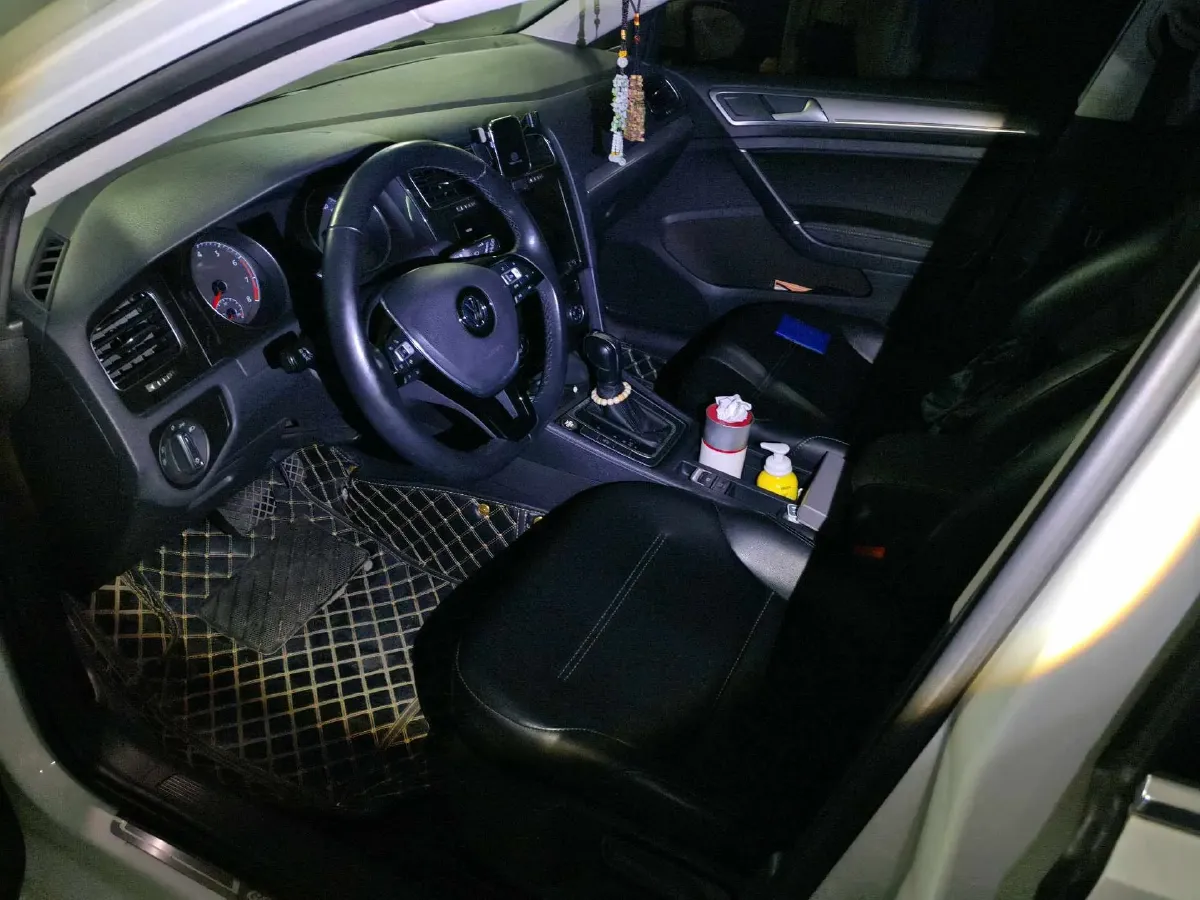 2020 Volkswagen Golf 1.4T 150HP L4 7DCT,autocango,china used car exporter,china ev exporter,chinese used car exporter,chinese used ev exporter