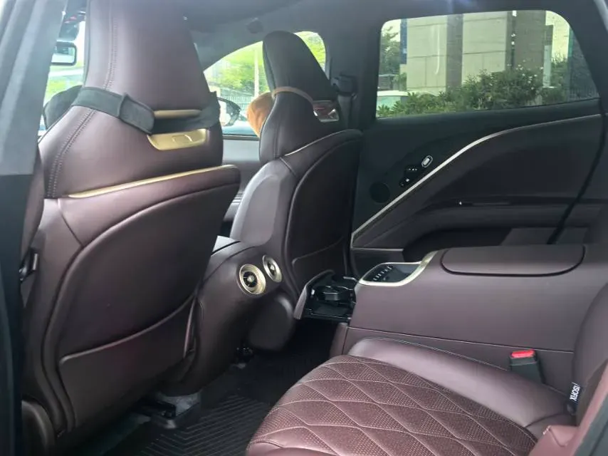 2024 Avatr 11 BEV 116KWH,autocango,china used car exporter,china ev exporter,chinese used car exporter,chinese used ev exporter