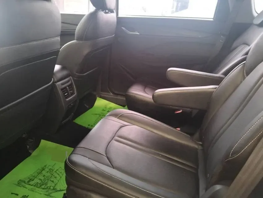 2018 BaoJun 360 1.5L 112HP L4 6MT,autocango,china used car exporter,china ev exporter,chinese used car exporter,chinese used ev exporter