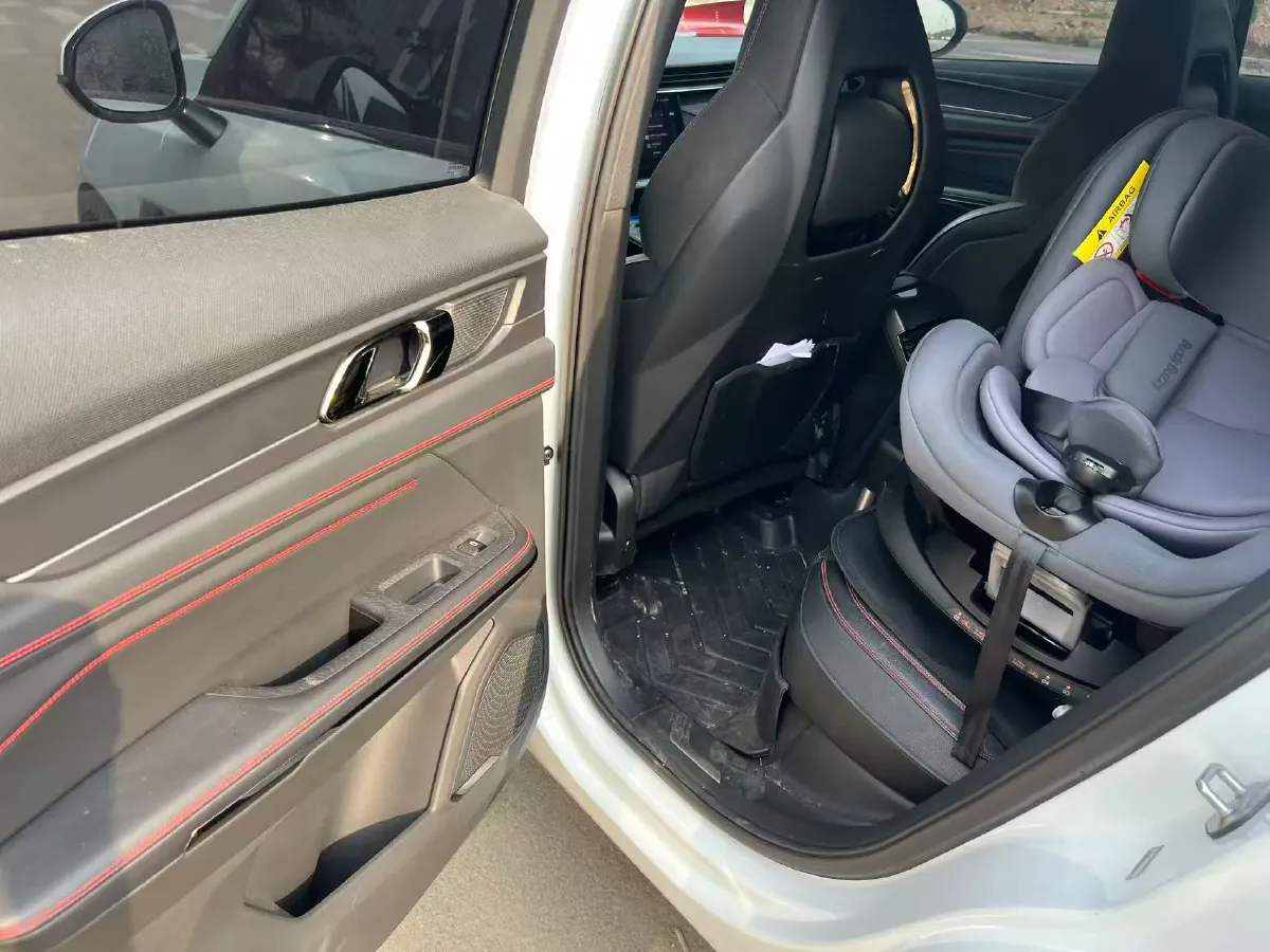 2020 LYNK&CO 05 2.0T 254HP L4 8AT,autocango,china used car exporter,china ev exporter,chinese used car exporter,chinese used ev exporter