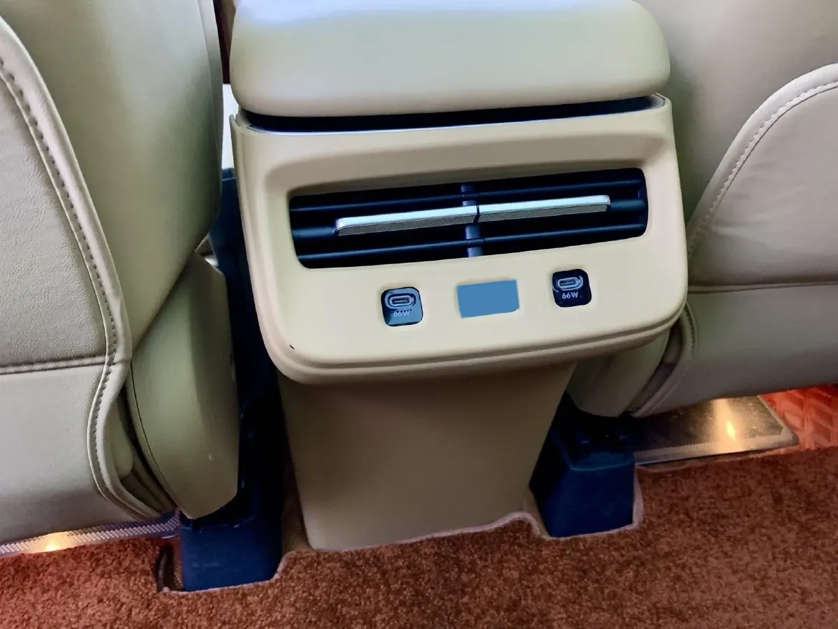 2024 HIMA R7 BEV 82KWH,autocango,china used car exporter,china ev exporter,chinese used car exporter,chinese used ev exporter