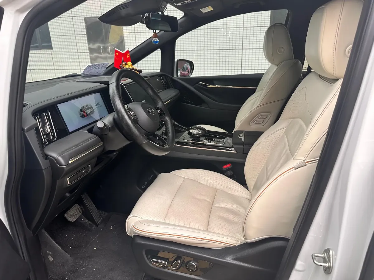2023 GAC Trumpchi M8 2.0T 252HP L4 8AT,autocango,china used car exporter,china ev exporter,chinese used car exporter,chinese used ev exporter