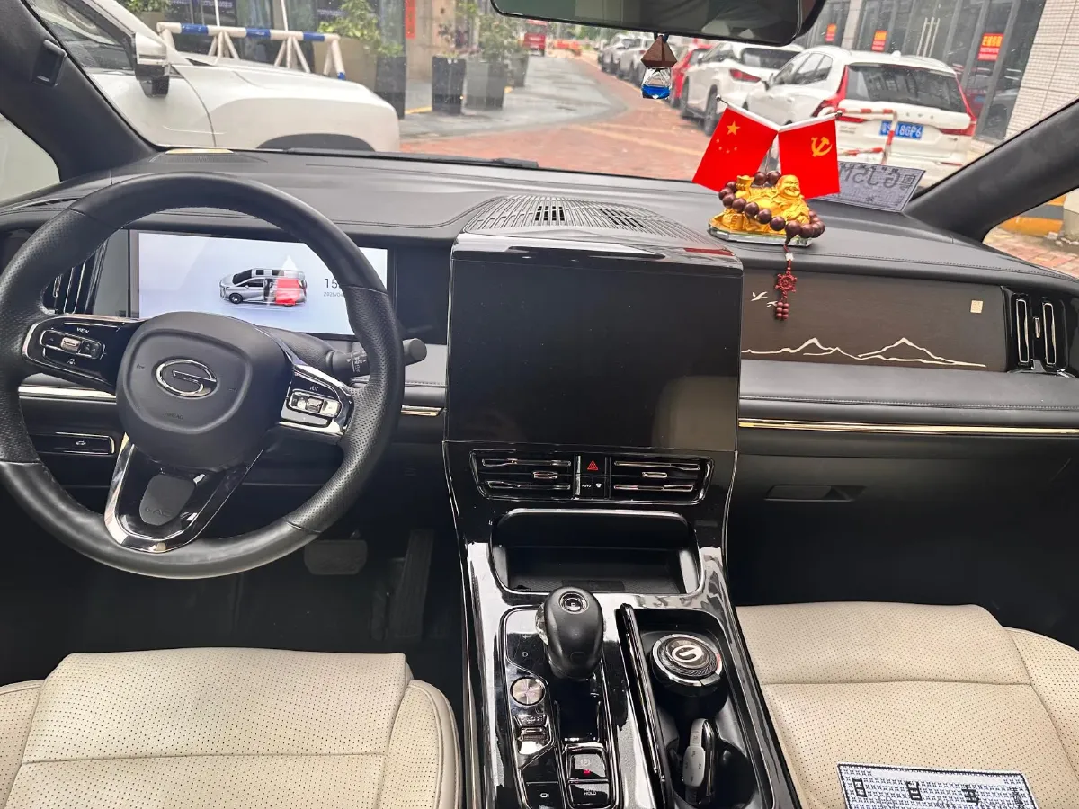 2023 GAC Trumpchi M8 2.0T 252HP L4 8AT,autocango,china used car exporter,china ev exporter,chinese used car exporter,chinese used ev exporter