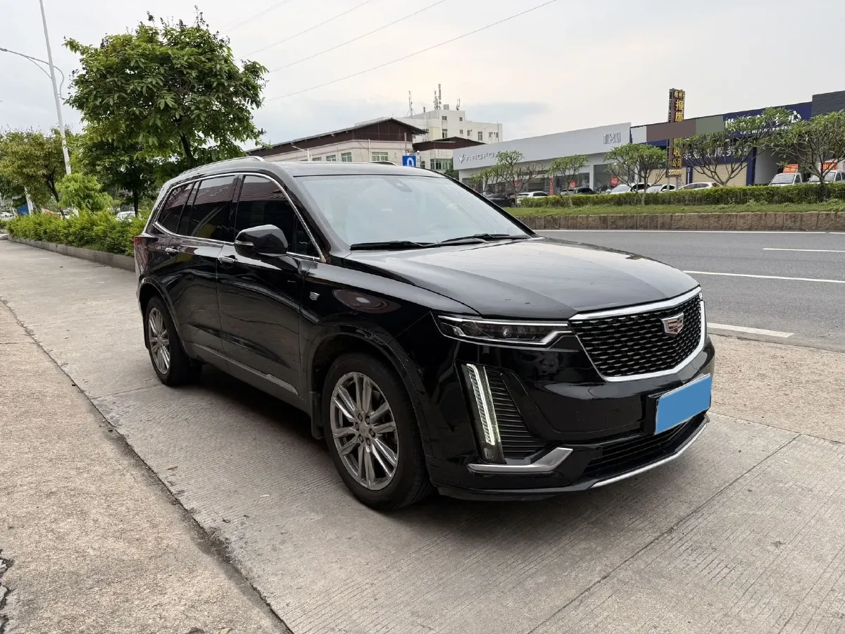 2021 Cadillac XT6 2.0T 237HP L4 9AT,autocango,china used car exporter,china ev exporter,chinese used car exporter,chinese used ev exporter