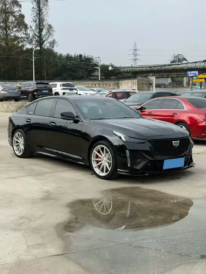2024 Cadillac CT5 2.0T 237HP L4 10AT,autocango,china used car exporter,china ev exporter,chinese used car exporter,chinese used ev exporter
