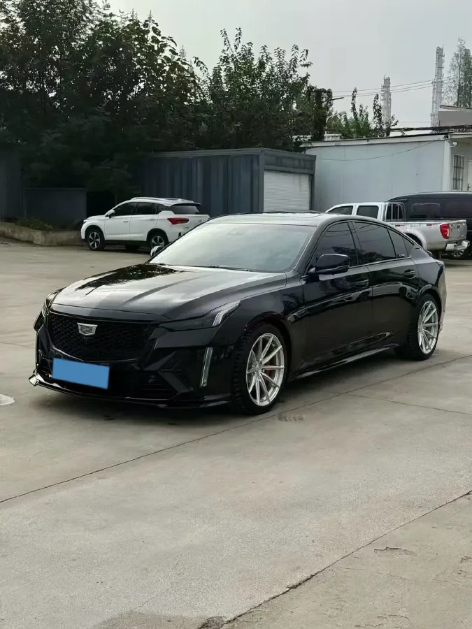 2024 Cadillac CT5 2.0T 237HP L4 10AT,autocango,china used car exporter,china ev exporter,chinese used car exporter,chinese used ev exporter