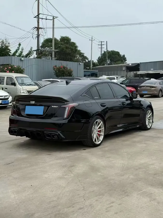 2024 Cadillac CT5 2.0T 237HP L4 10AT,autocango,china used car exporter,china ev exporter,chinese used car exporter,chinese used ev exporter