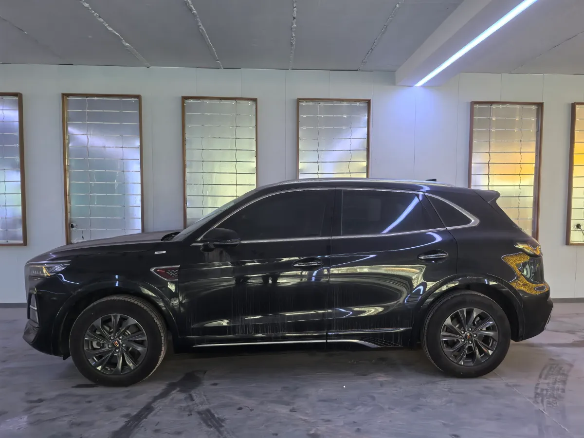 2023 HongQi HS5 2.0T 252HP L4 8AT,autocango,china used car exporter,china ev exporter,chinese used car exporter,chinese used ev exporter