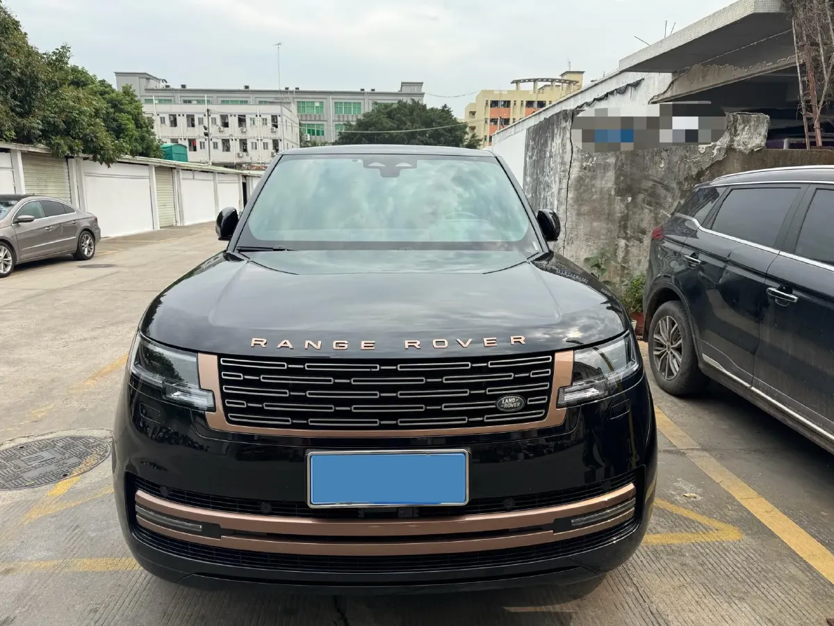 2025 Land Rover Range Rover 3.0T 400HP L6 8AT,autocango,china used car exporter,china ev exporter,chinese used car exporter,chinese used ev exporter
