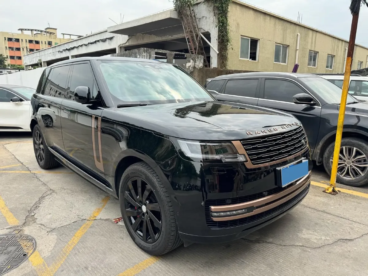2025 Land Rover Range Rover 3.0T 400HP L6 8AT,autocango,china used car exporter,china ev exporter,chinese used car exporter,chinese used ev exporter