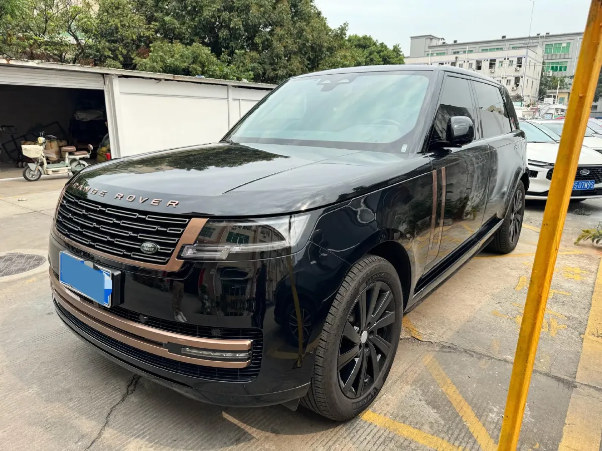 2025 Land Rover Range Rover 3.0T 400HP L6 8AT,autocango,china used car exporter,china ev exporter,chinese used car exporter,chinese used ev exporter
