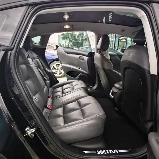 2024 IM L6 BEV 100KWH,autocango,china used car exporter,china ev exporter,chinese used car exporter,chinese used ev exporter