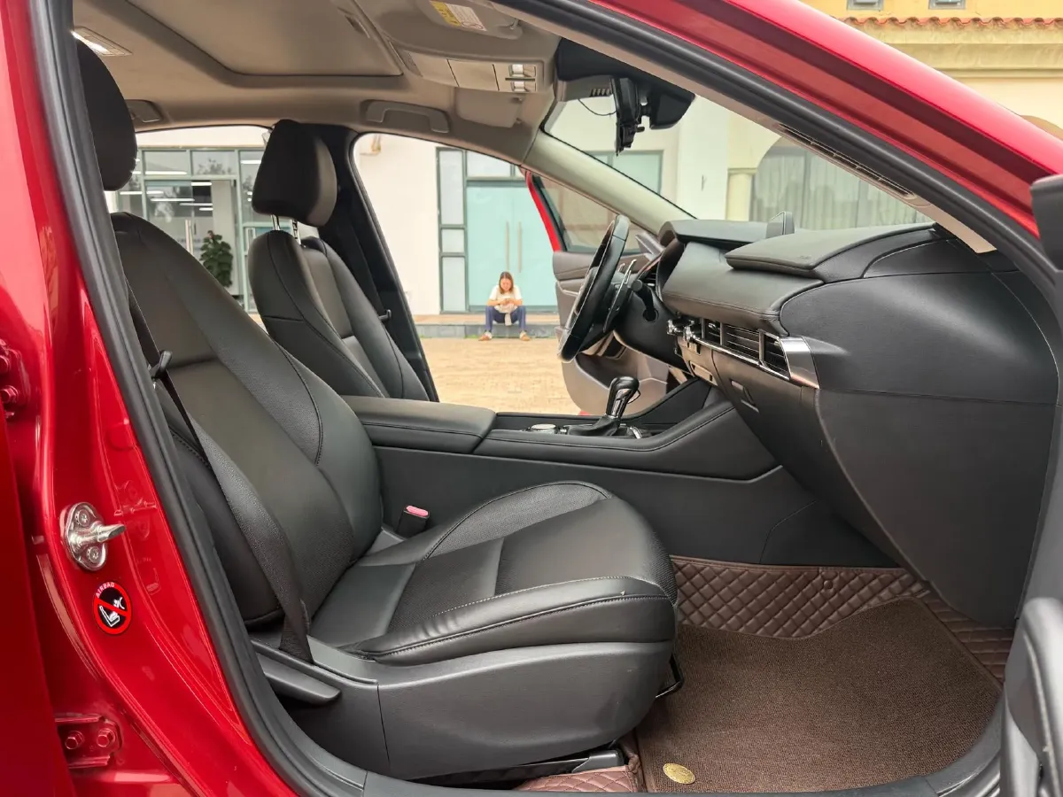 2021 Mazda 3 Axela 2.0L 158HP L4 6AT,autocango,china used car exporter,china ev exporter,chinese used car exporter,chinese used ev exporter