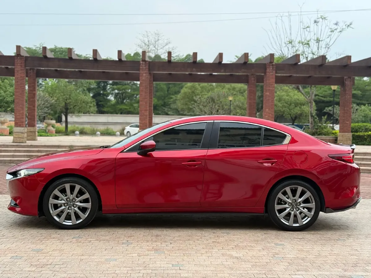 2021 Mazda 3 Axela 2.0L 158HP L4 6AT,autocango,china used car exporter,china ev exporter,chinese used car exporter,chinese used ev exporter