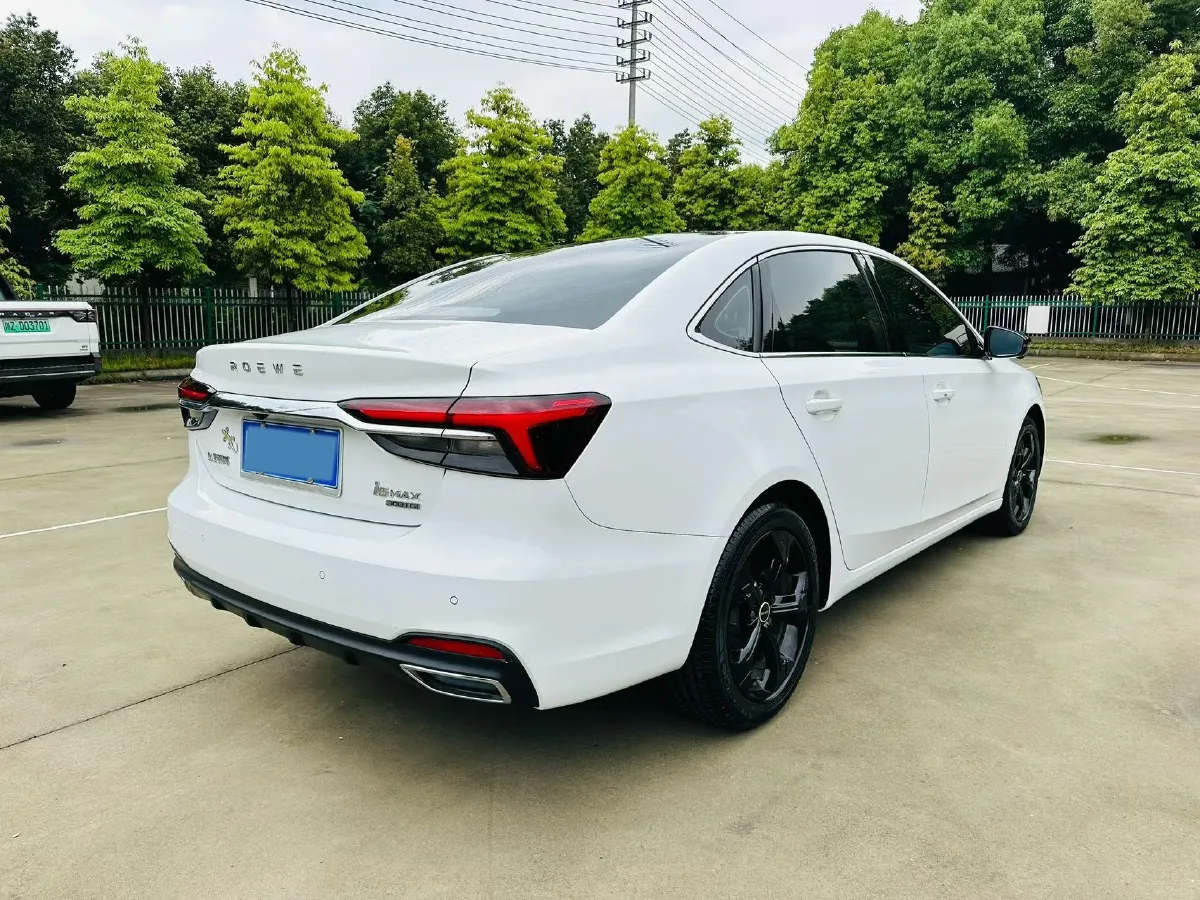 2020 Roewe i6 MAX 1.5T 173HP L4 7DCT,autocango,china used car exporter,china ev exporter,chinese used car exporter,chinese used ev exporter