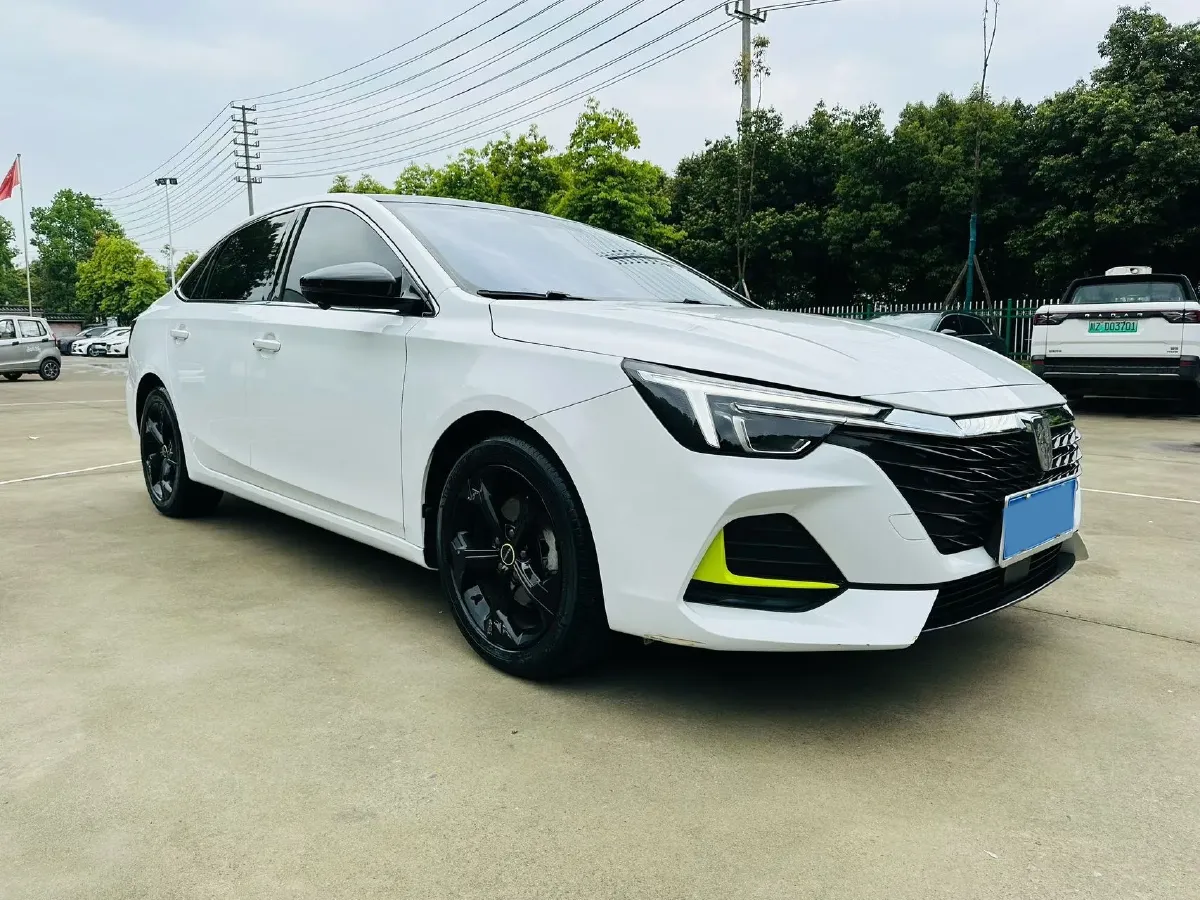 2020 Roewe i6 MAX 1.5T 173HP L4 7DCT,autocango,china used car exporter,china ev exporter,chinese used car exporter,chinese used ev exporter