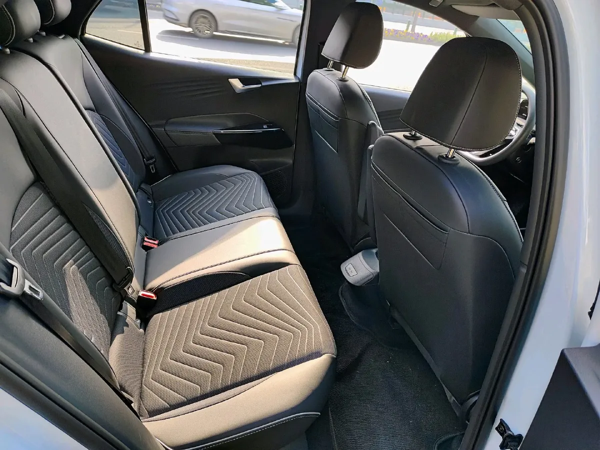 2024 Deepal SL03 BEV 58.89KWH,autocango,china used car exporter,china ev exporter,chinese used car exporter,chinese used ev exporter