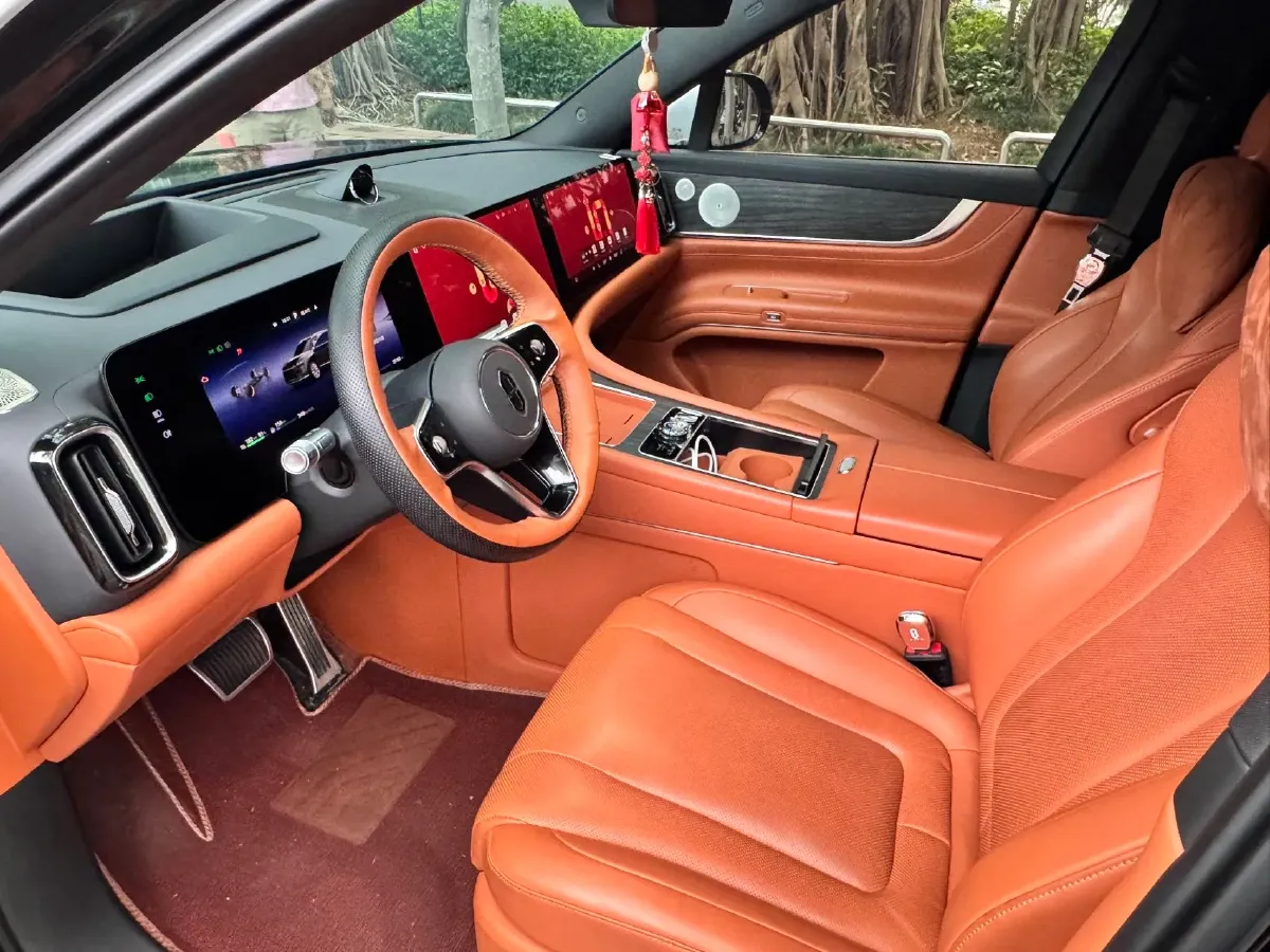 2024 AITO AITO M9 1.5T 152HP L4 REEV 42KWH,autocango,china used car exporter,china ev exporter,chinese used car exporter,chinese used ev exporter