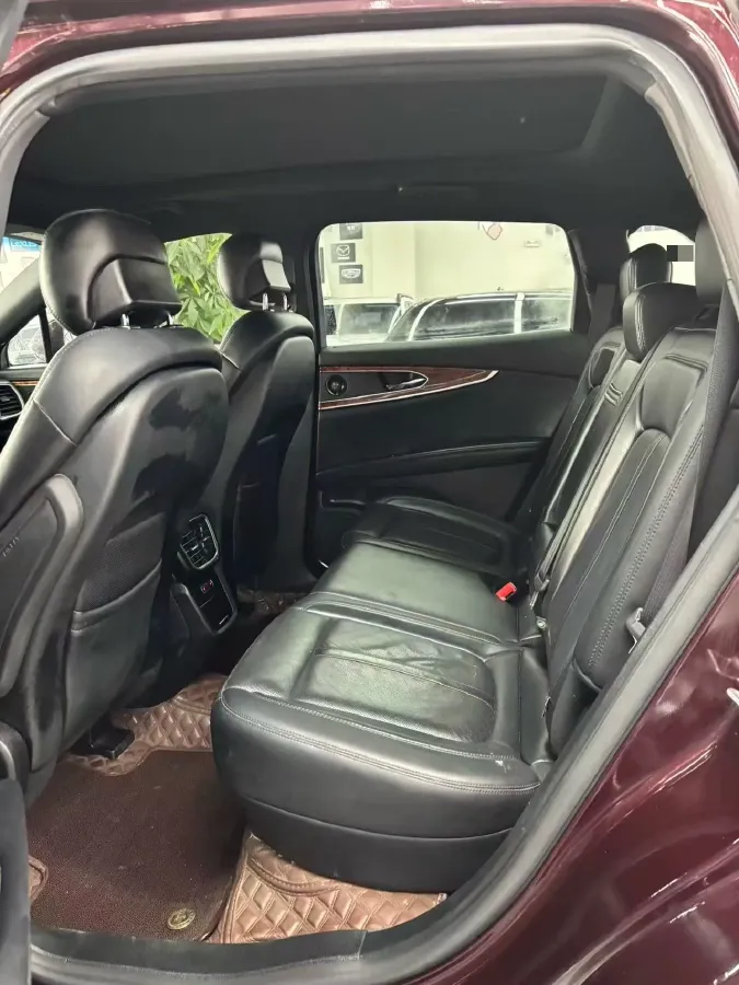 2019 Lincoln Nautilus 2.7T 329HP V6 8AT,autocango,china used car exporter,china ev exporter,chinese used car exporter,chinese used ev exporter