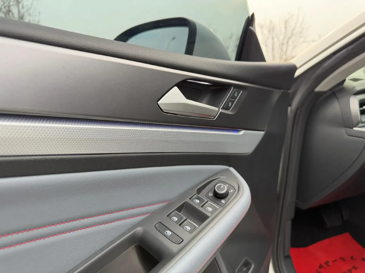 2023 Volkswagen Lamando 1.4T 150HP L4 7DCT,autocango,china used car exporter,china ev exporter,chinese used car exporter,chinese used ev exporter