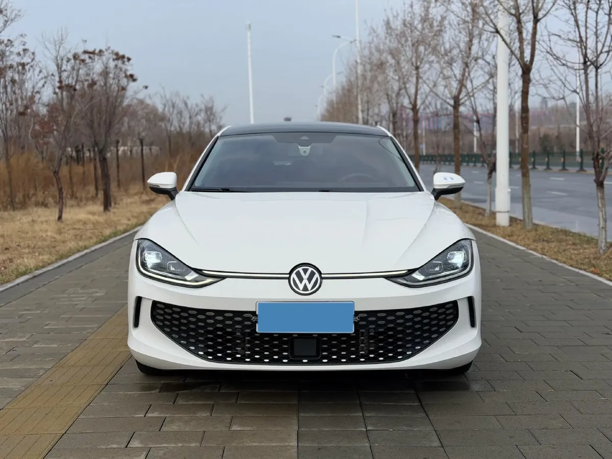 2023 Volkswagen Lamando 1.4T 150HP L4 7DCT,autocango,china used car exporter,china ev exporter,chinese used car exporter,chinese used ev exporter