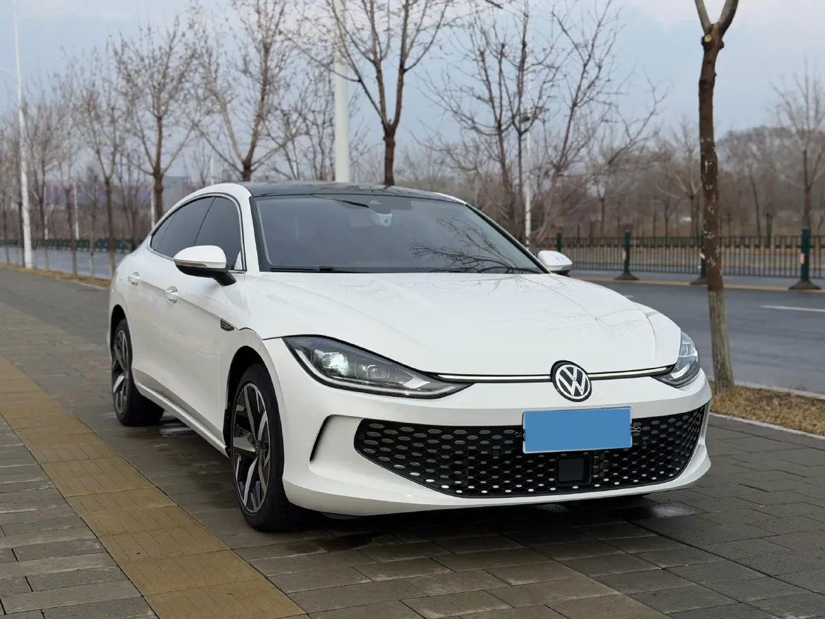 2023 Volkswagen Lamando 1.4T 150HP L4 7DCT,autocango,china used car exporter,china ev exporter,chinese used car exporter,chinese used ev exporter
