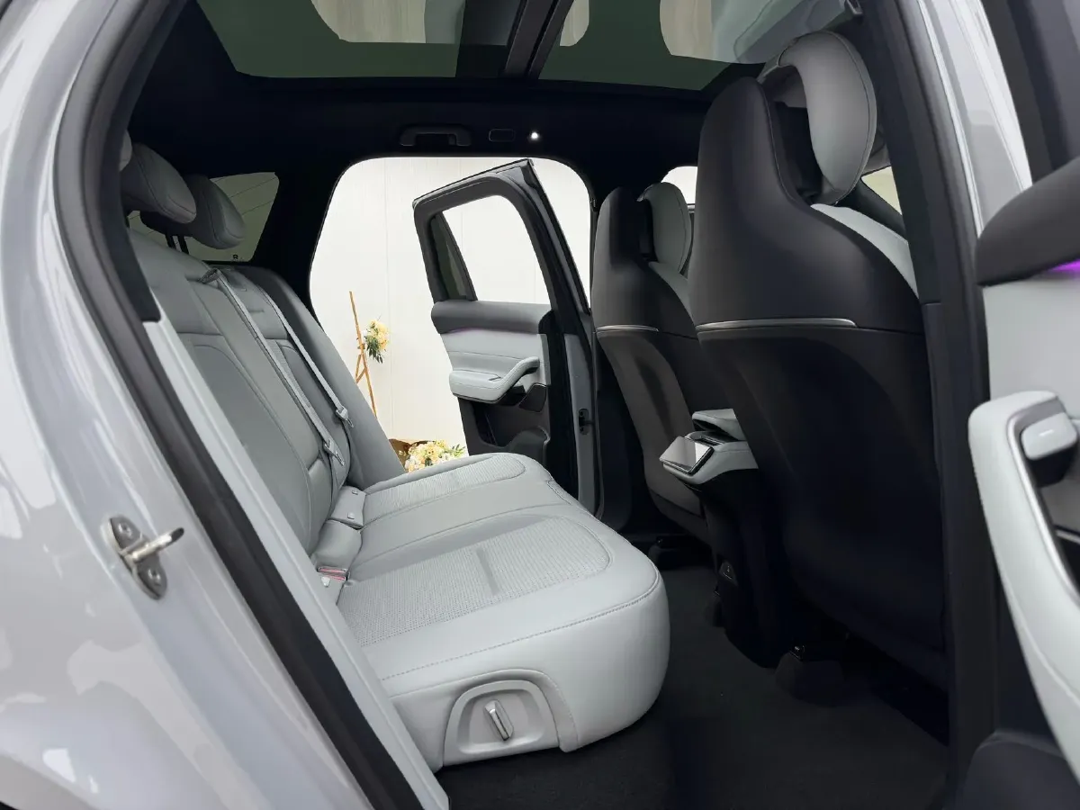 2023 NIO ES6 BEV 75KWH,autocango,china used car exporter,china ev exporter,chinese used car exporter,chinese used ev exporter