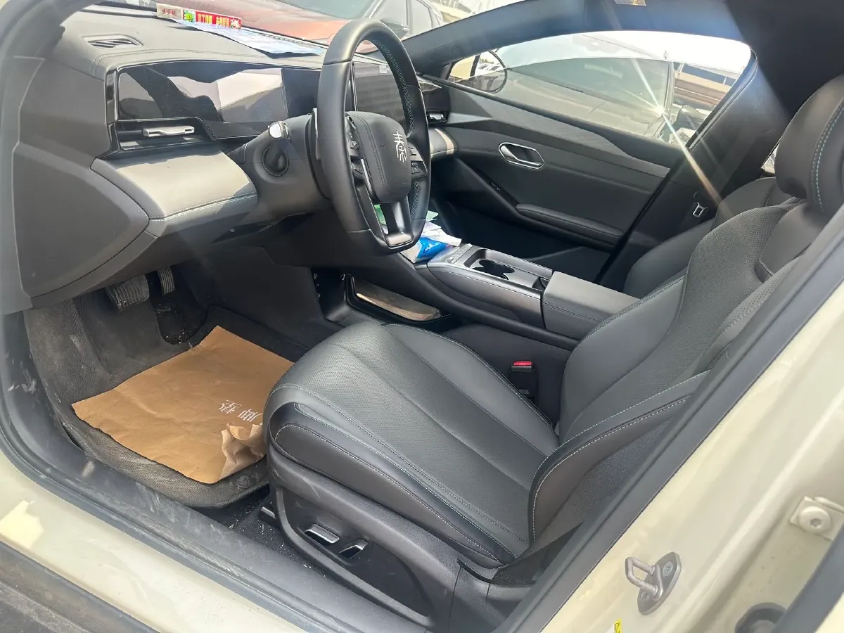 2025 BYD QinL BEV,autocango,china used car exporter,china ev exporter,chinese used car exporter,chinese used ev exporter