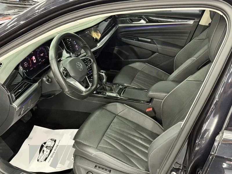 2022 Xpeng P7 BEV 60.2KWH,autocango,china used car exporter,china ev exporter,chinese used car exporter,chinese used ev exporter