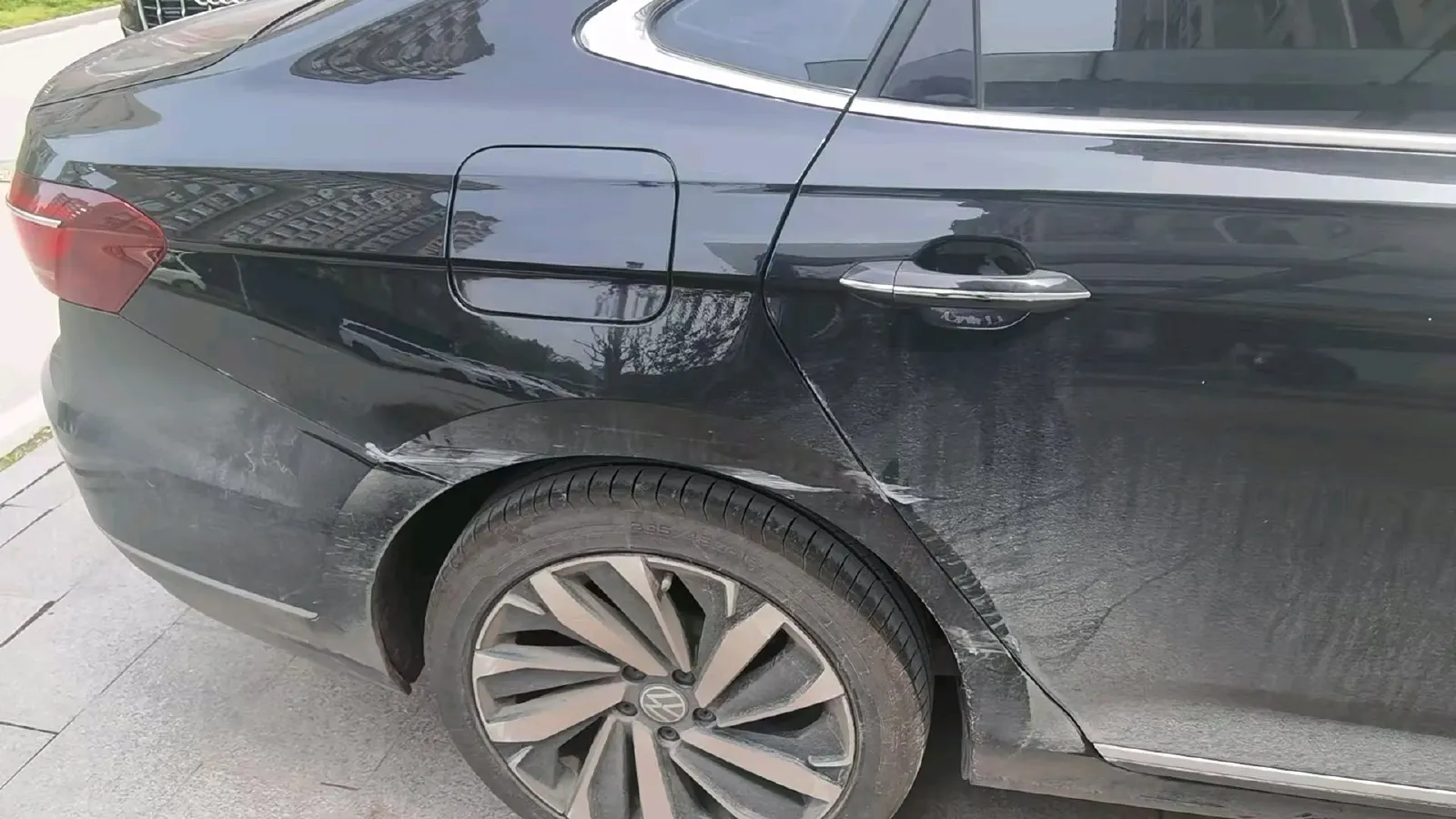 2022 Xpeng P7 BEV 60.2KWH,autocango,china used car exporter,china ev exporter,chinese used car exporter,chinese used ev exporter