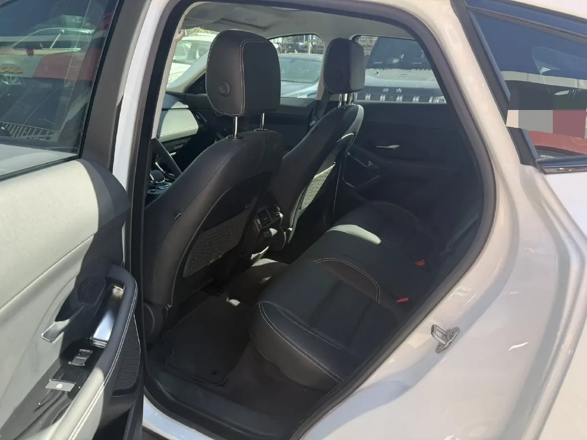 2024 Jaguar E-PACE 2.0T 249HP L4 9AT,autocango,china used car exporter,china ev exporter,chinese used car exporter,chinese used ev exporter