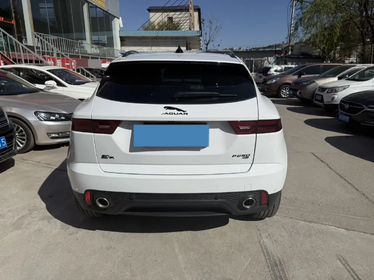 2024 Jaguar E-PACE 2.0T 249HP L4 9AT,autocango,china used car exporter,china ev exporter,chinese used car exporter,chinese used ev exporter