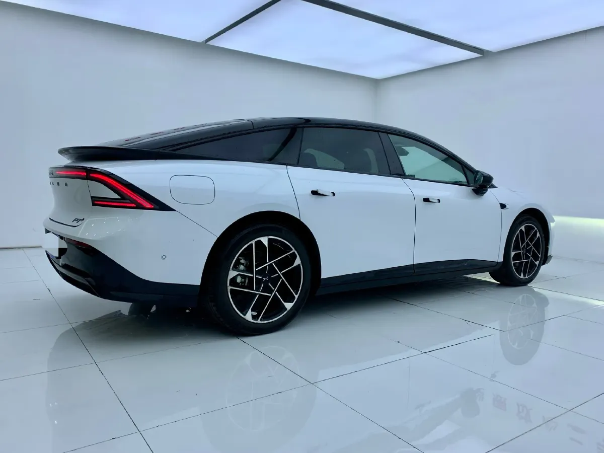 2024 Xpeng P7+ BEV 60.7KWH,autocango,china used car exporter,china ev exporter,chinese used car exporter,chinese used ev exporter