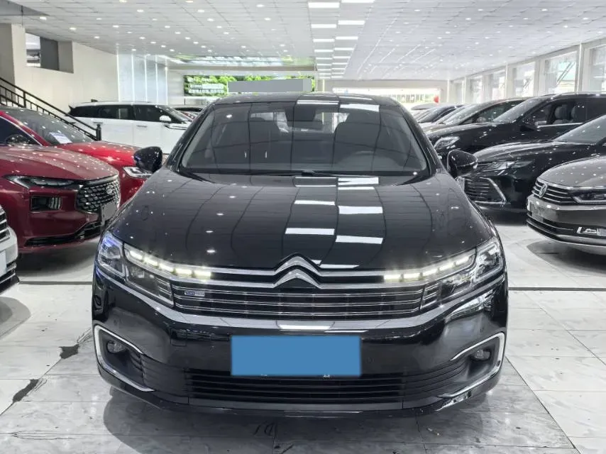 2022 Foton TuYaNuo 2.8T 177HP L4 6AT,autocango,china used car exporter,china ev exporter,chinese used car exporter,chinese used ev exporter
