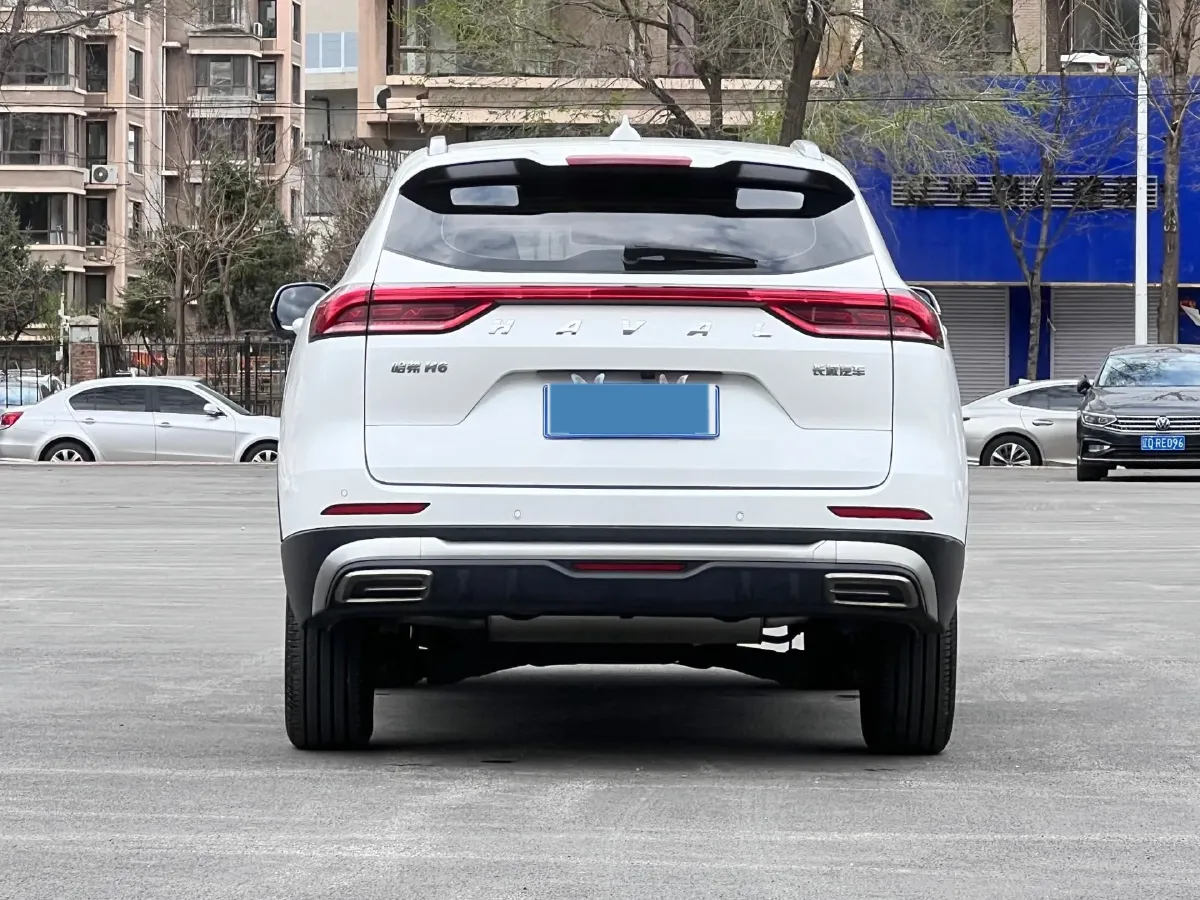 2023 Haval H6 1.5T 150HP L4 7DCT,autocango,china used car exporter,china ev exporter,chinese used car exporter,chinese used ev exporter