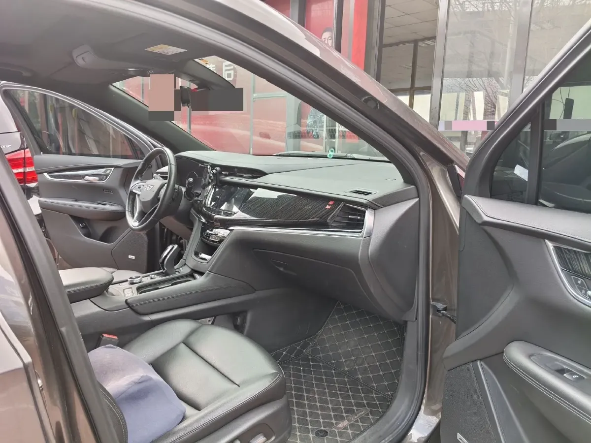 2021 Cadillac XT6 2.0T 237HP L4 9AT,autocango,china used car exporter,china ev exporter,chinese used car exporter,chinese used ev exporter