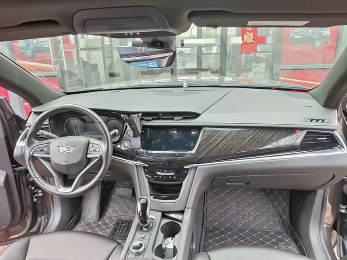 2021 Cadillac XT6 2.0T 237HP L4 9AT,autocango,china used car exporter,china ev exporter,chinese used car exporter,chinese used ev exporter