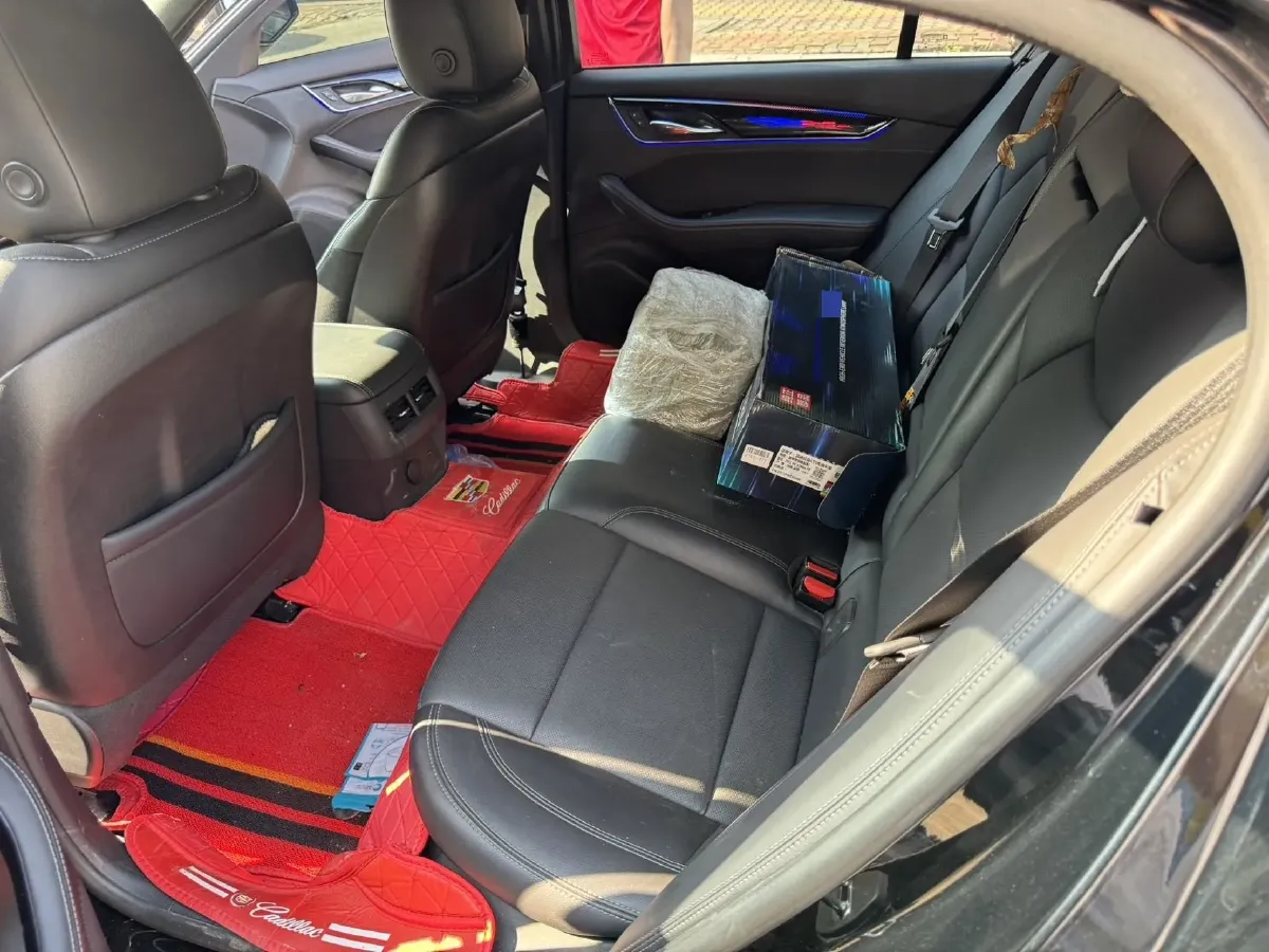 2022 Cadillac CT5 2.0T 237HP L4 10AT,autocango,china used car exporter,china ev exporter,chinese used car exporter,chinese used ev exporter