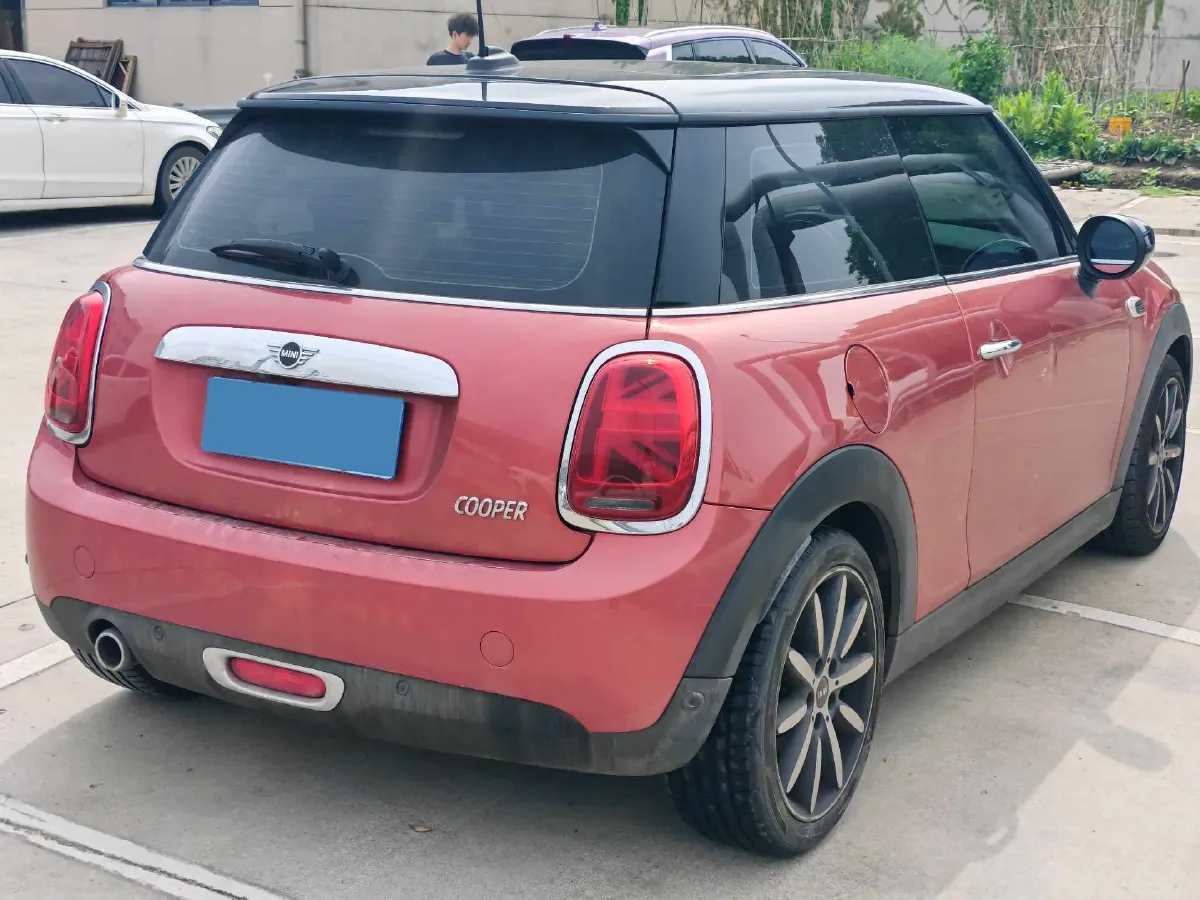 2020 MINI MINI 1.5T 136HP L3 7DCT,autocango,china used car exporter,china ev exporter,chinese used car exporter,chinese used ev exporter