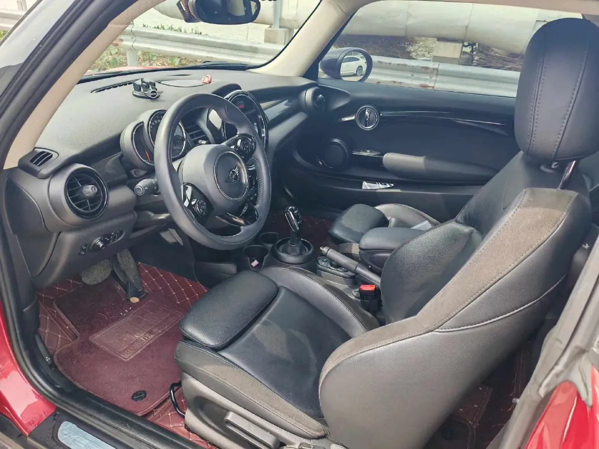 2020 MINI MINI 1.5T 136HP L3 7DCT,autocango,china used car exporter,china ev exporter,chinese used car exporter,chinese used ev exporter