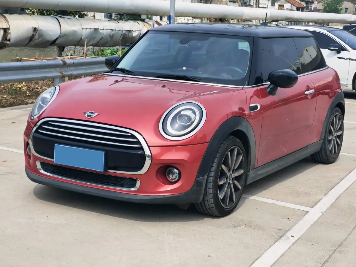 2020 MINI MINI 1.5T 136HP L3 7DCT,autocango,china used car exporter,china ev exporter,chinese used car exporter,chinese used ev exporter