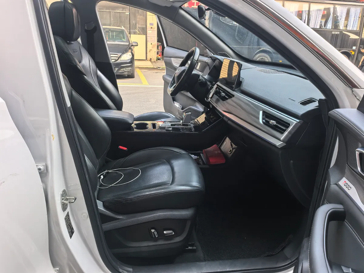 2021 Chery Tiggo 8 1.6T 197HP L4 7DCT,autocango,china used car exporter,china ev exporter,chinese used car exporter,chinese used ev exporter