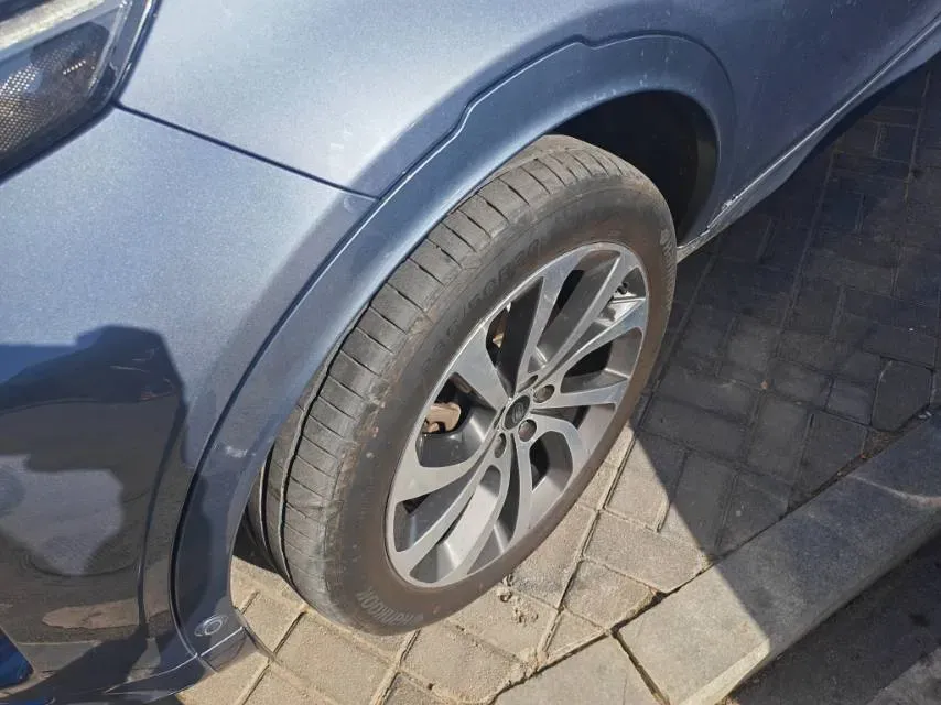 2020 Land Rover Discovery Sport 2.0T 249HP L4 9AT,autocango,china used car exporter,china ev exporter,chinese used car exporter,chinese used ev exporter