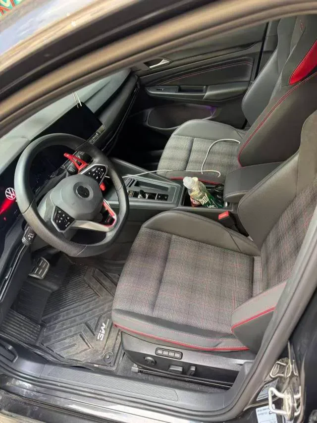 2021 Volkswagen GolfGTI 2.0T 220HP L4 7DCT,autocango,china used car exporter,china ev exporter,chinese used car exporter,chinese used ev exporter