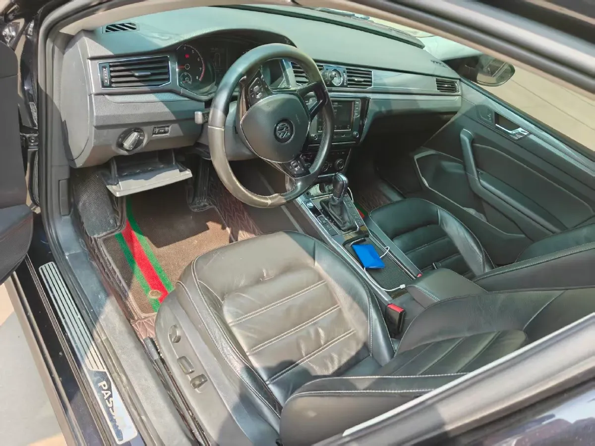 2017 Volkswagen Passat 1.8T 180HP L4 7DCT,autocango,china used car exporter,china ev exporter,chinese used car exporter,chinese used ev exporter