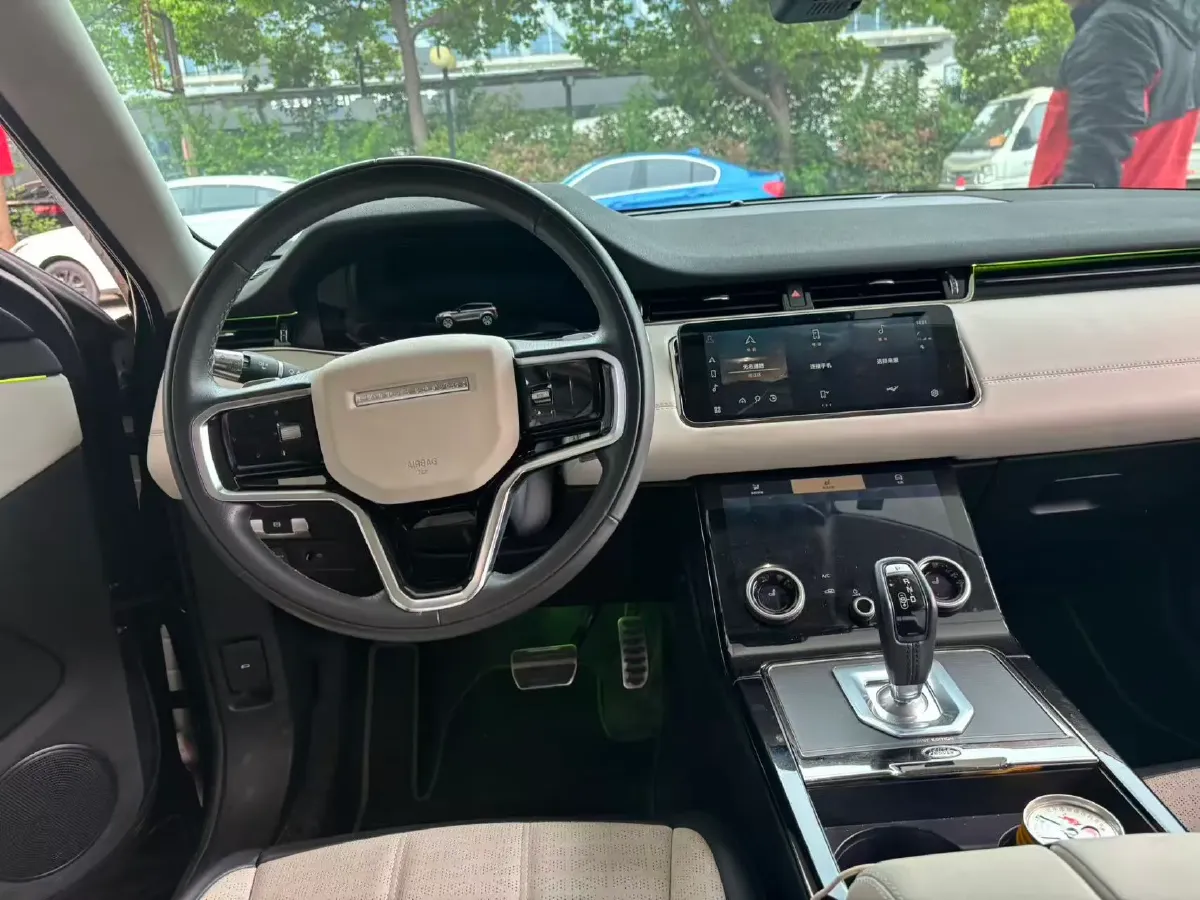2021 Land Rover Range Rover Evoque 2.0T 249HP L4 9AT,autocango,china used car exporter,china ev exporter,chinese used car exporter,chinese used ev exporter