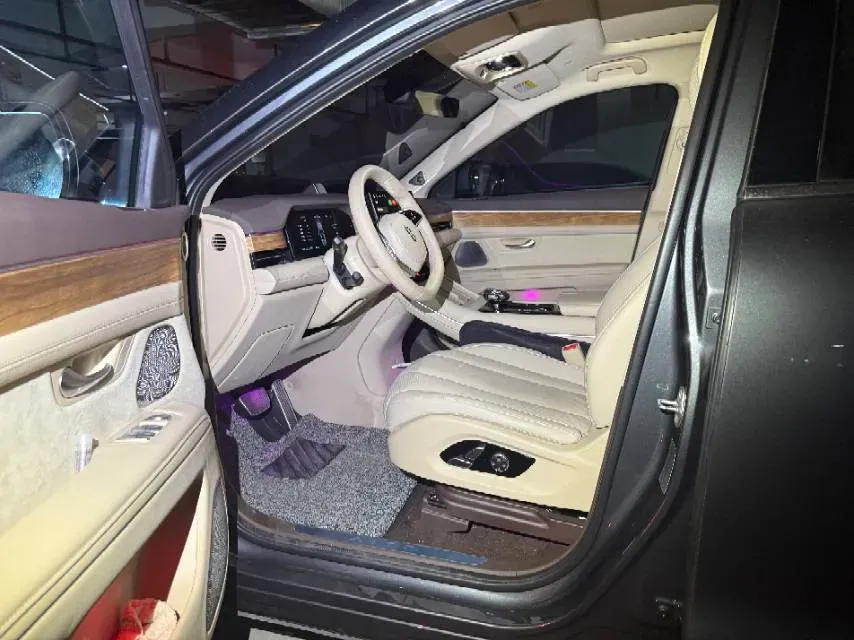 2024 AITO AITO M7 1.5T 152HP L4 REEV 40KWH,autocango,china used car exporter,china ev exporter,chinese used car exporter,chinese used ev exporter